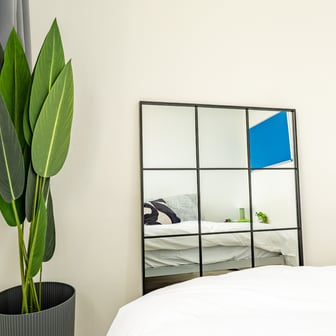 Silver En Suite City View - Image 2
